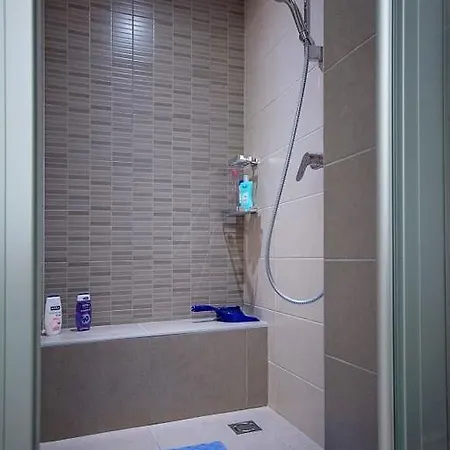 Engadin'S 2Bdr Apartment The View Белашница